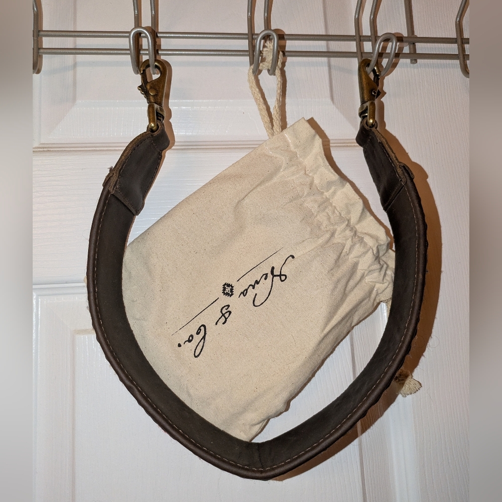 Nena & Co. Shorty Strap - Picture 4 of 7